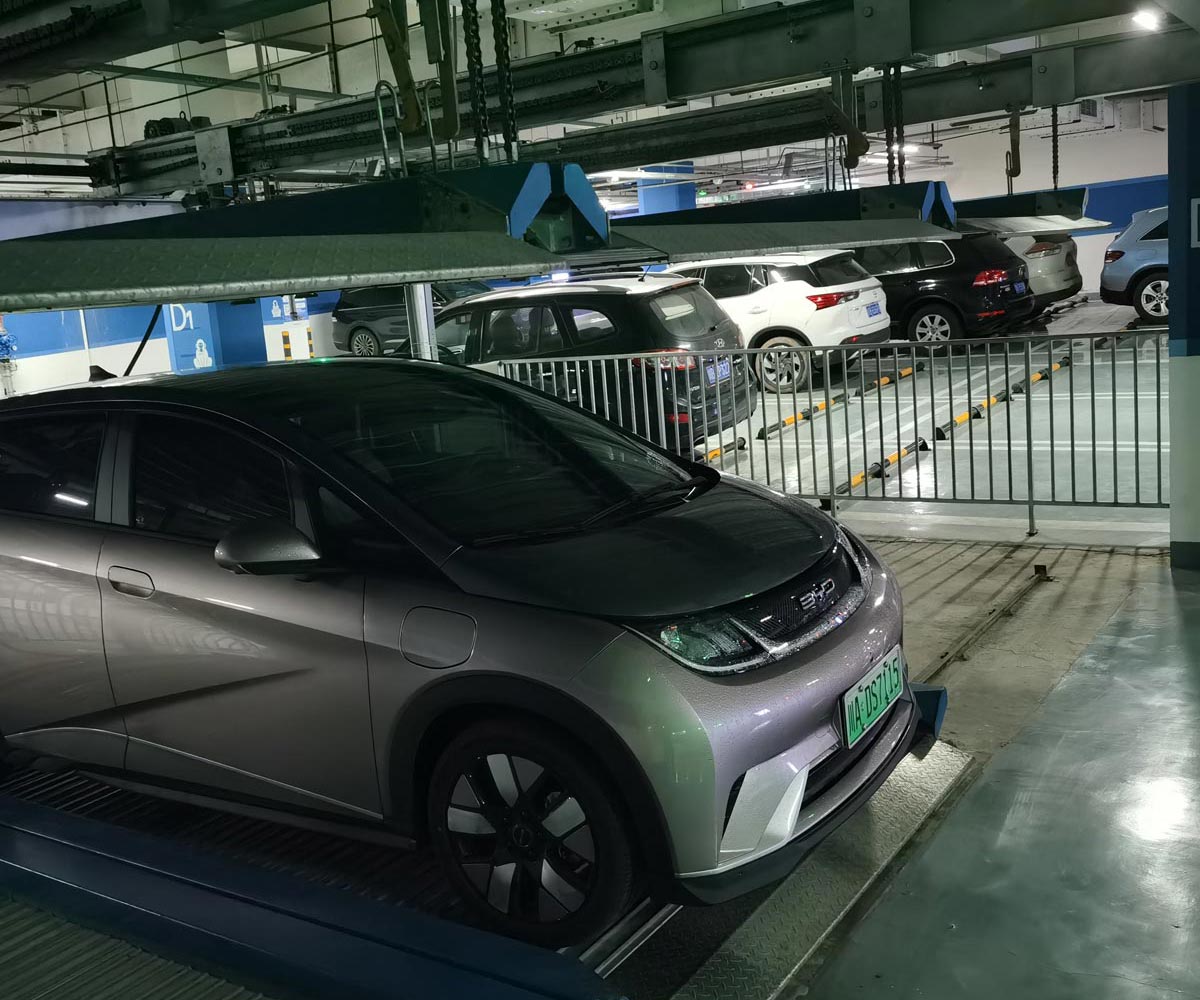 綿竹升降平移式立體車庫過驗收