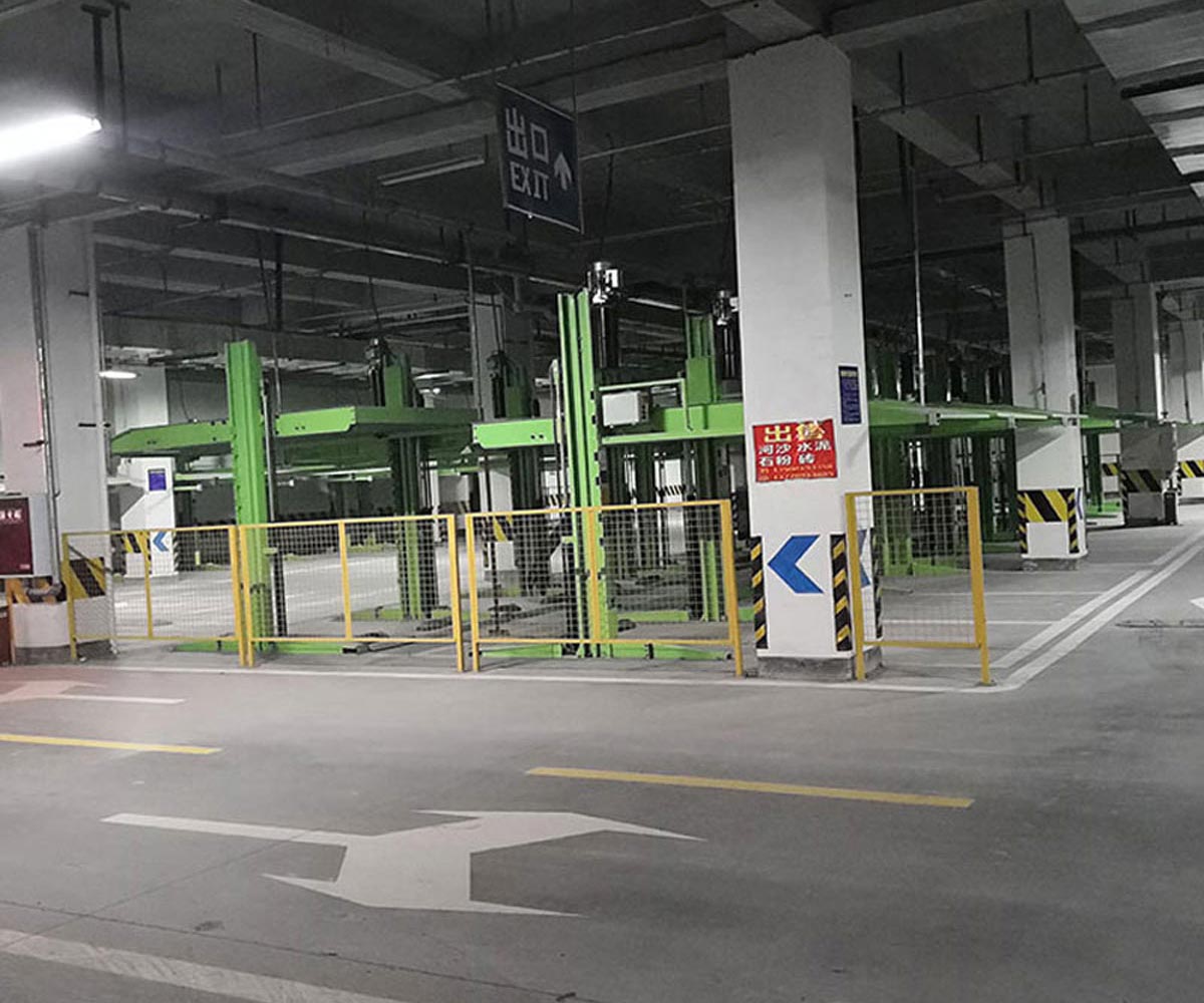 郫都兩層升降平移機(jī)械停車庫(kù)維保