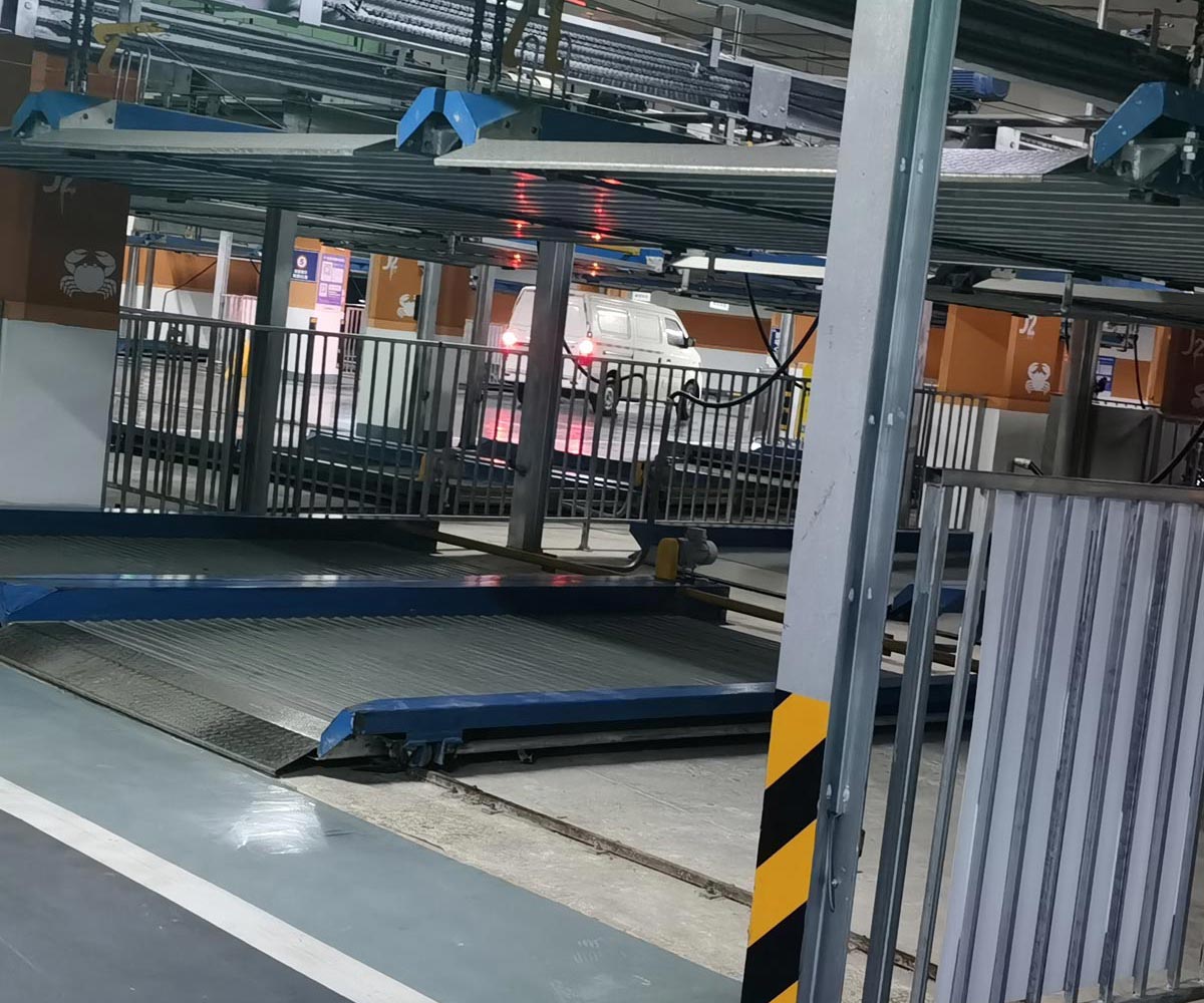 升降橫移機(jī)械停車位租用.jpg