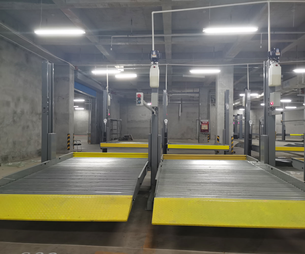 PSH升降橫移式機(jī)械式停車設(shè)備維保.jpg