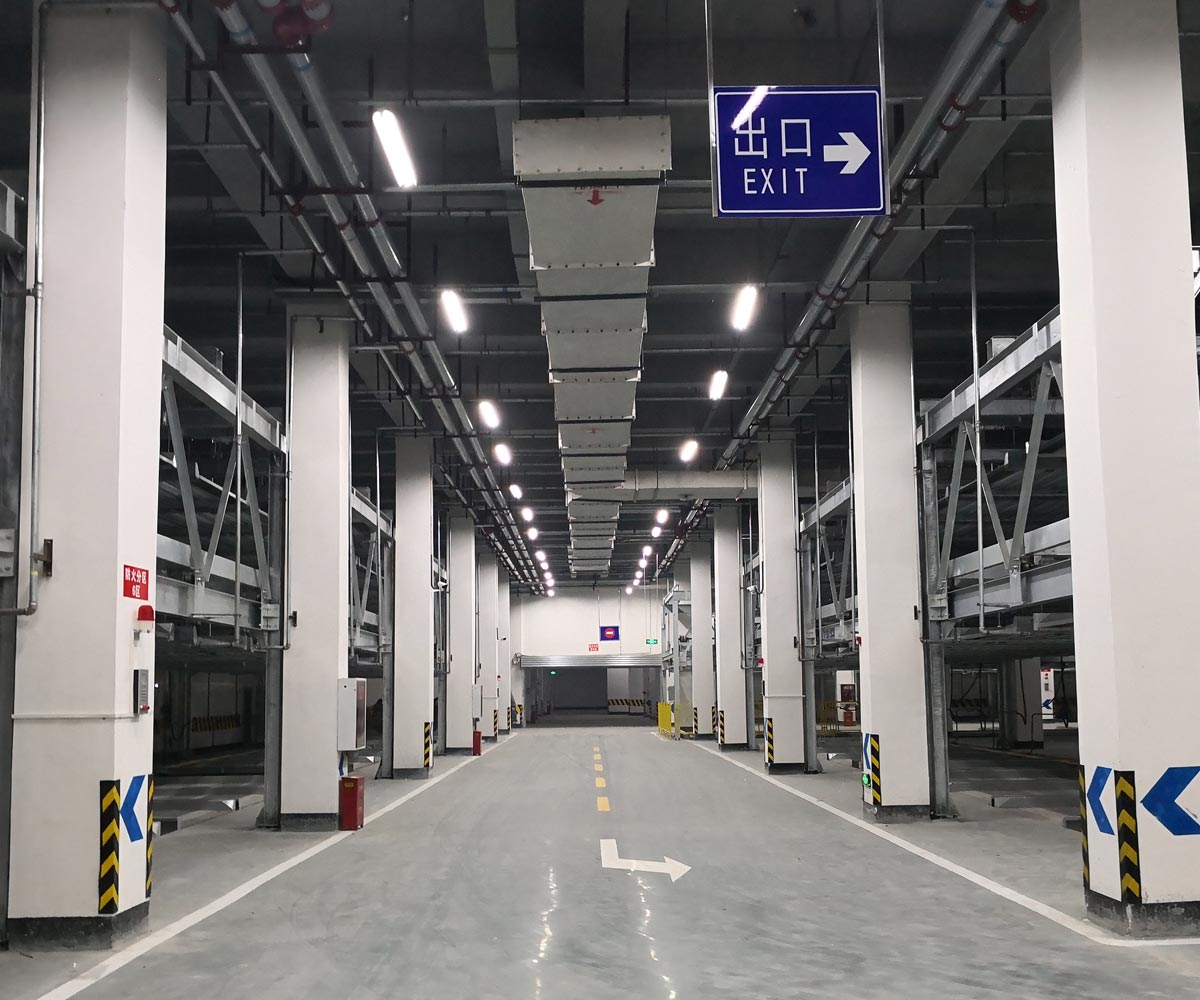 得榮三層升降機械立體停車設備